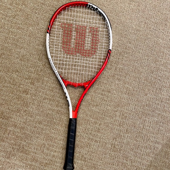 federer racquet size